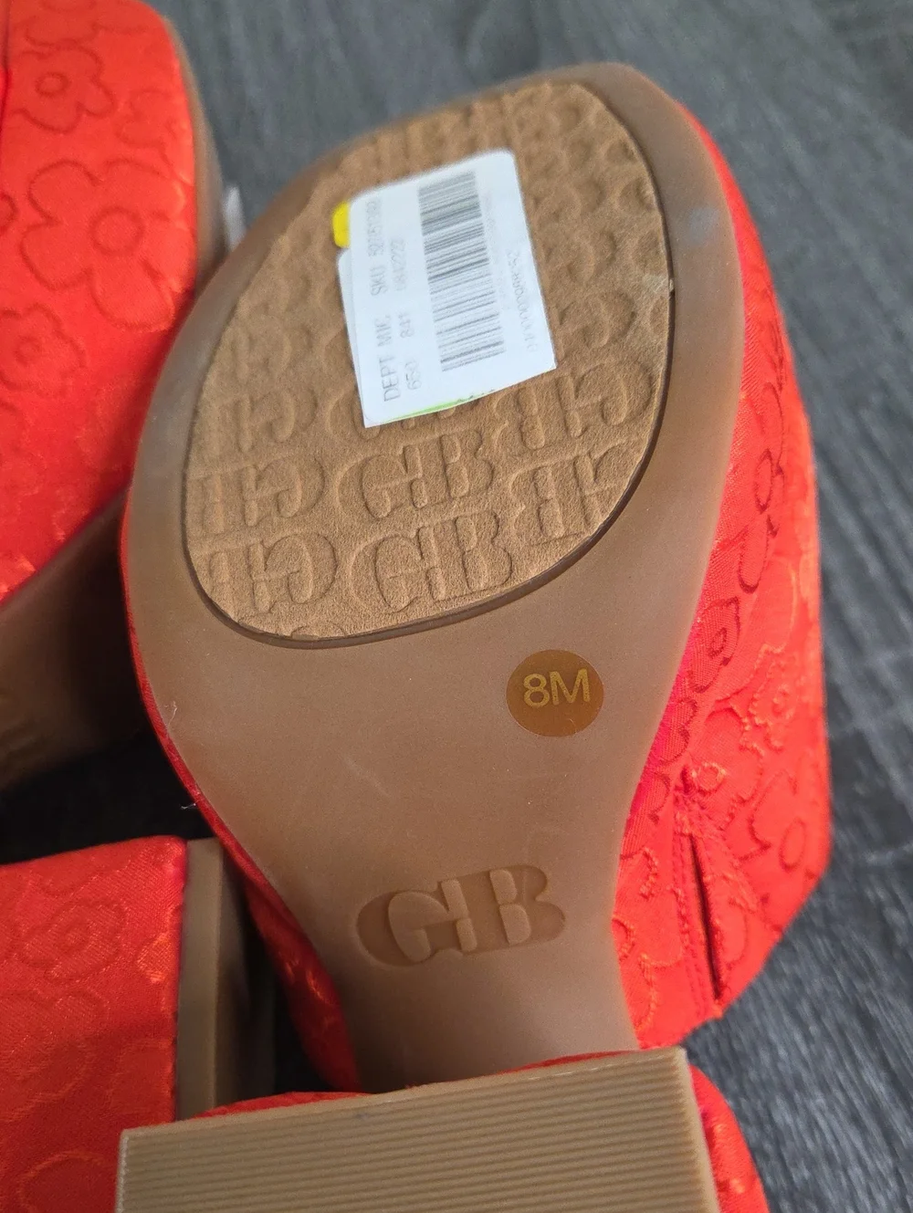Gianni Bini Red Orange Floral Platform Mule 8M. 3D Rose-Accent Thick Front Strap - Picture 11 of 12